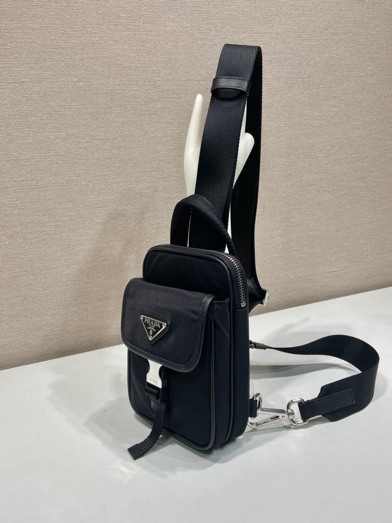 Pra*a waist chest packs